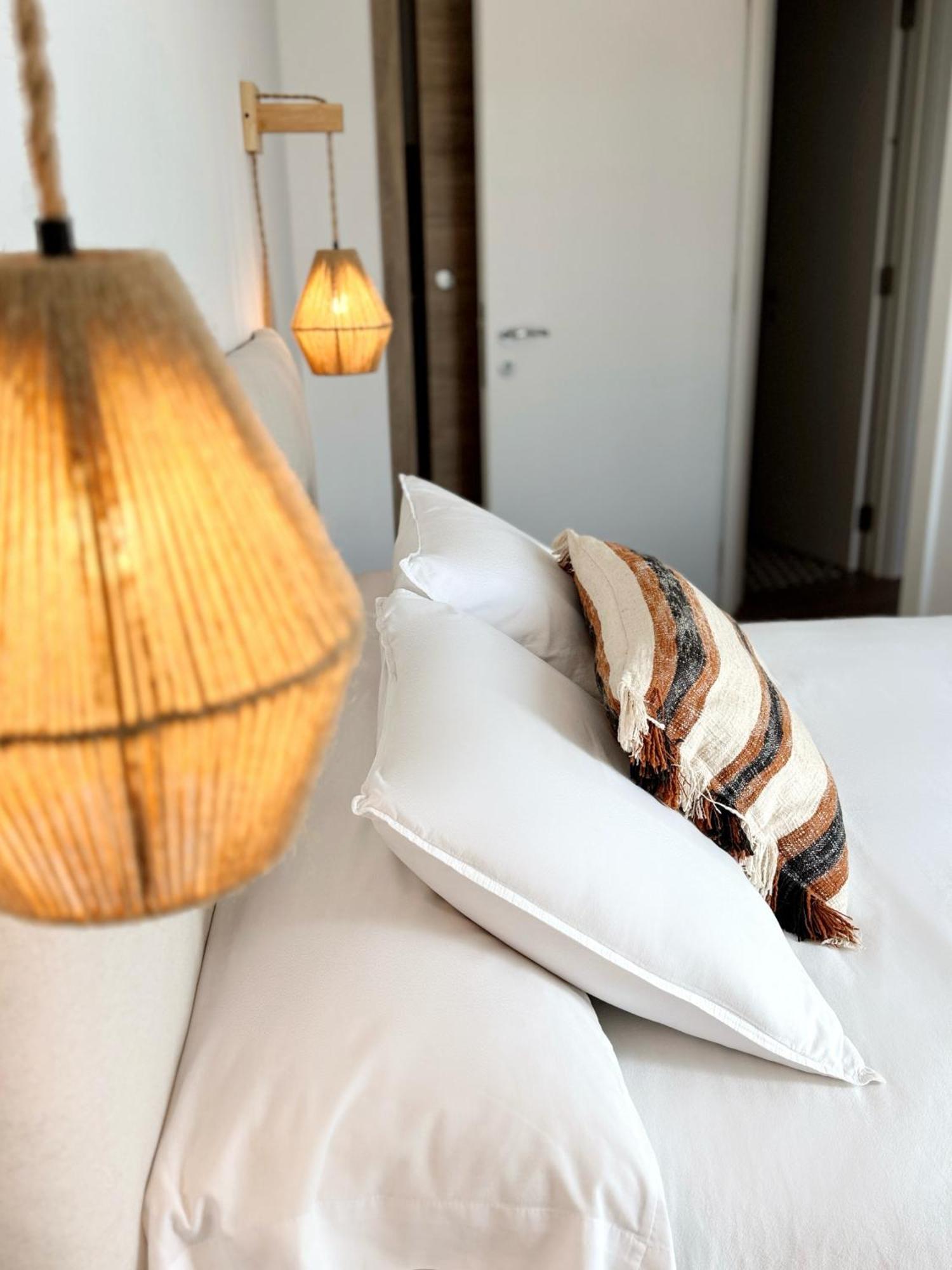 Stunning City Centre Penthouse With Private Balcony - Grand Central House Gibilterra Esterno foto